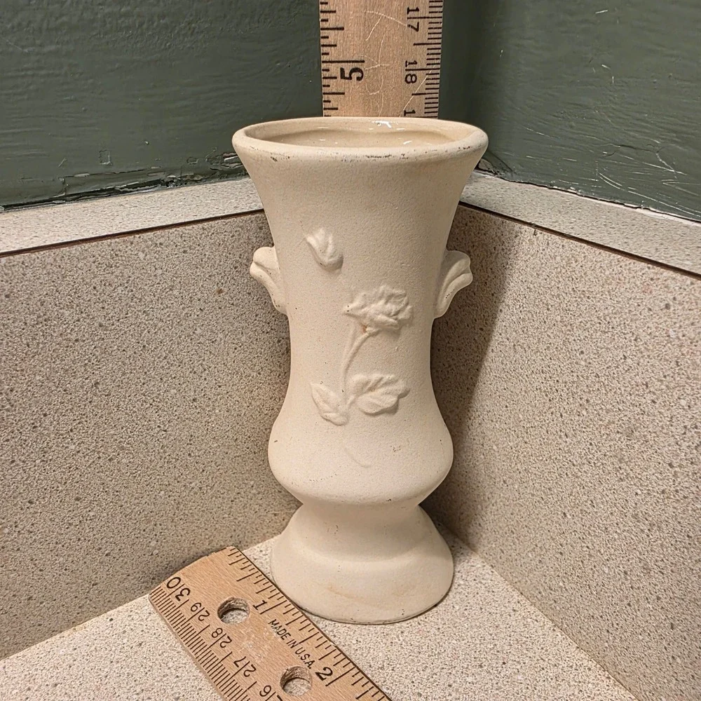 UC CTI Japan Stoneware Bud Vase 4.5
